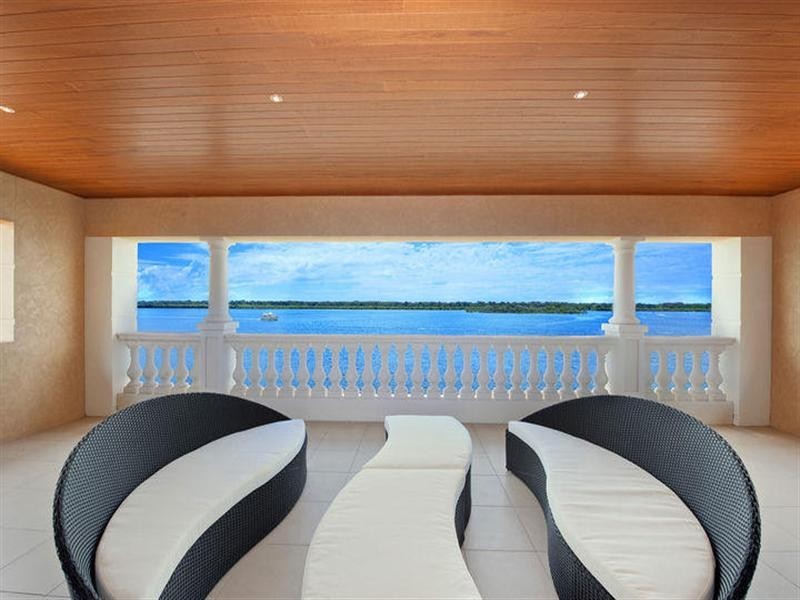 50 Knightsbridge Parade East, Sovereign Islands QLD 4216