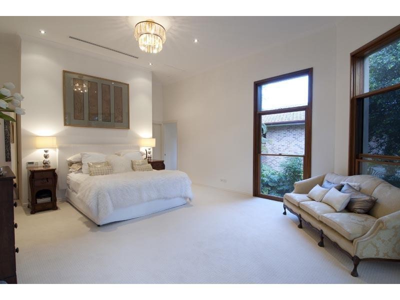 9 Kootingal Street, Ashmore QLD 4214