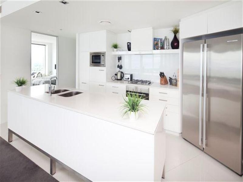 3104 Q1. 9 Hamilton Avenue, Surfers Paradise QLD 4217