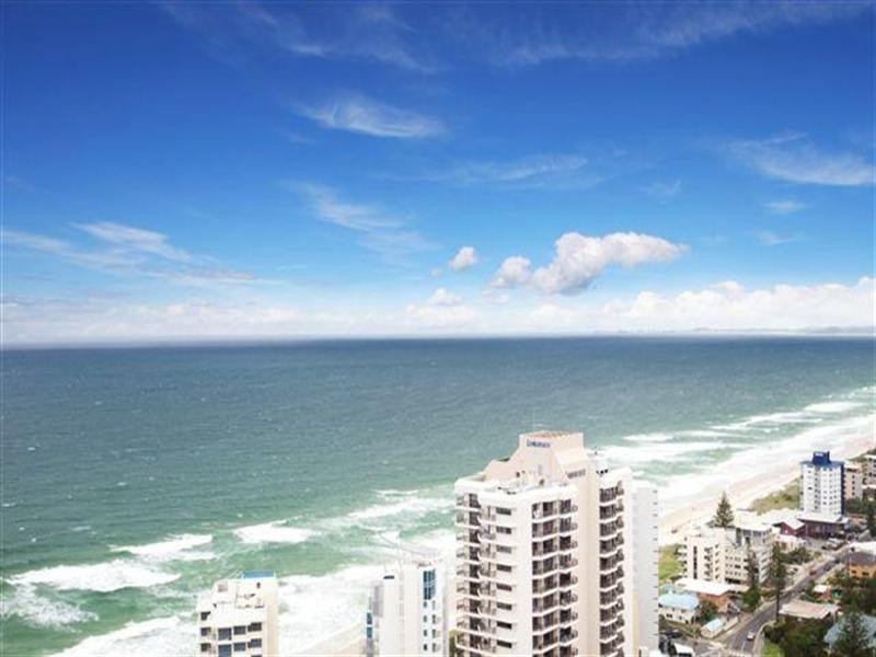 3104 Q1. 9 Hamilton Avenue, Surfers Paradise QLD 4217