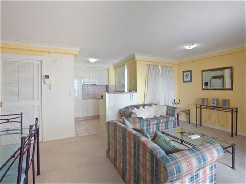 20 The Moroccan. Elkhorn Avenue, Surfers Paradise QLD 4217