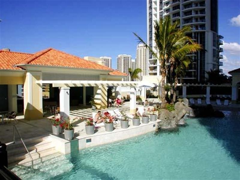 23 Ferny Avenue, Surfers Paradise QLD 4217