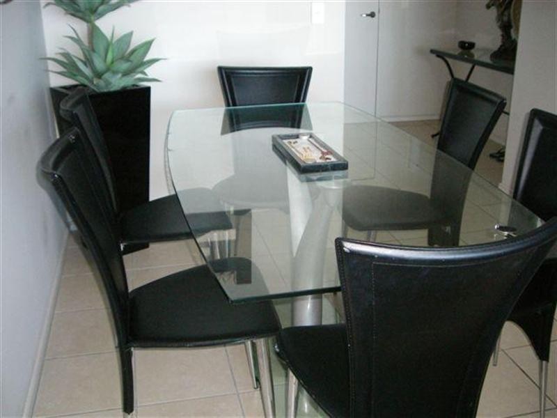 23 Ferny Avenue, Surfers Paradise QLD 4217