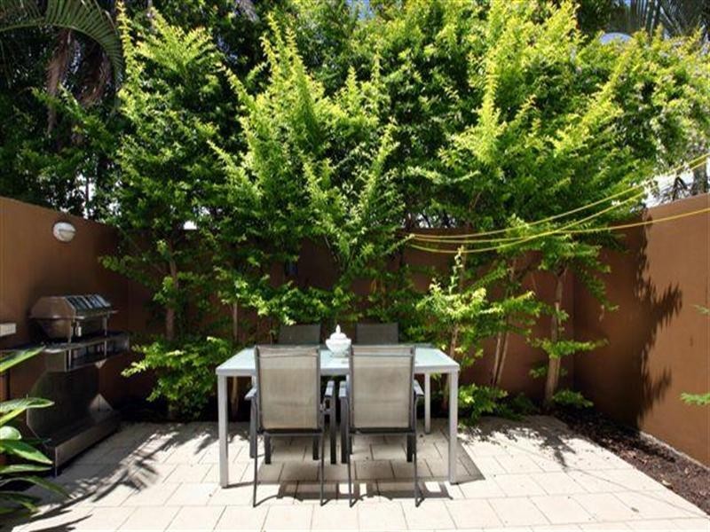 4 Raffles On Capri. 103 Salerno Street, Surfers Paradise QLD 4217