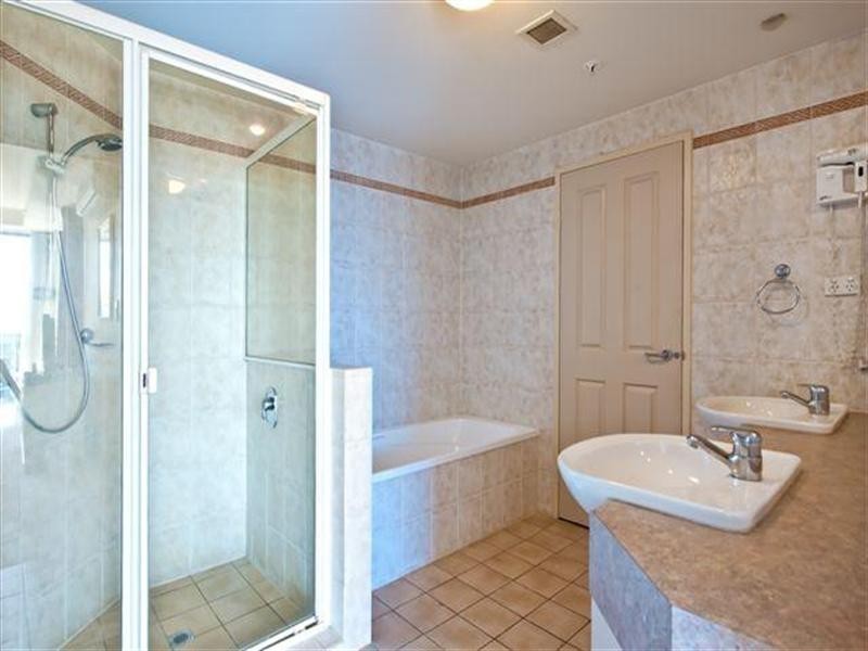 3400 Surfers Paradise Boulevard, Surfers Paradise QLD 4217