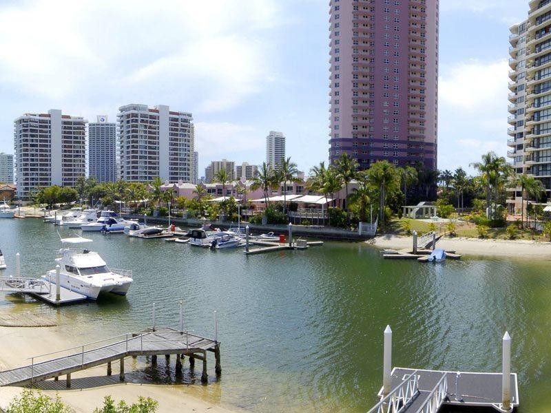 Main Beach QLD 4217