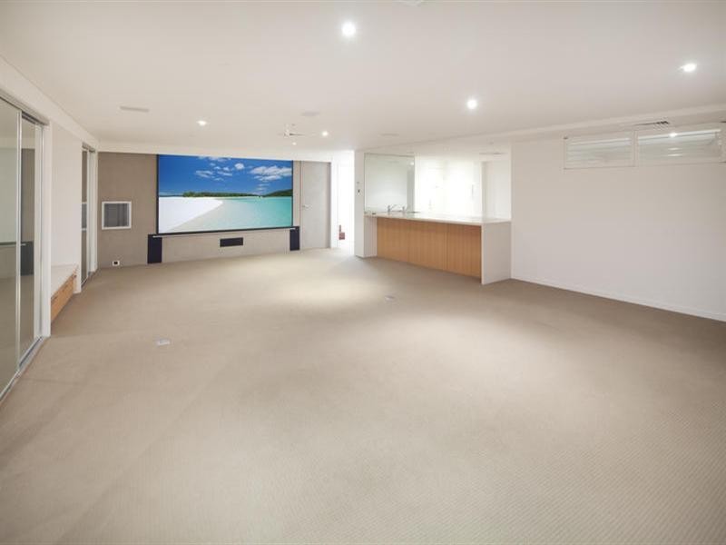 1 Vogue On Broadbeach’ 5 Broadbeach Boulevard, Broadbeach QLD 4218