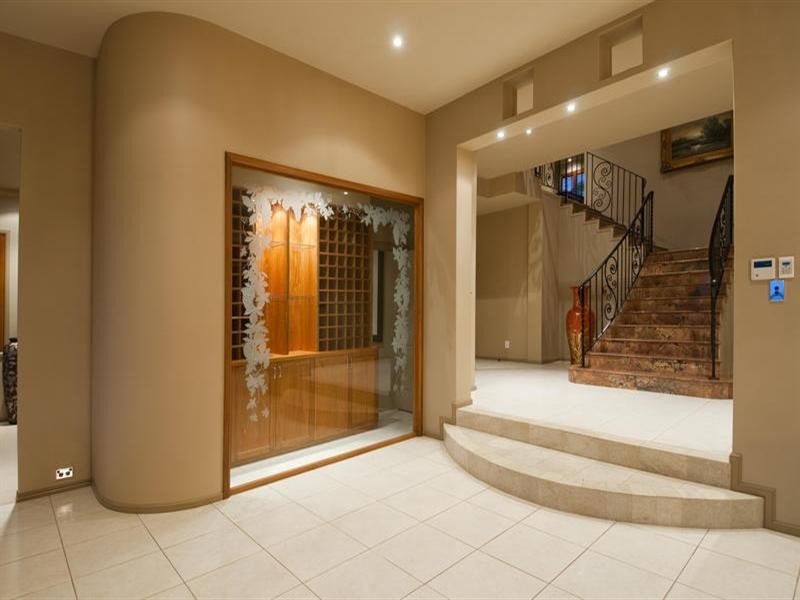 48 The Peninsula, Sovereign Islands QLD 4216