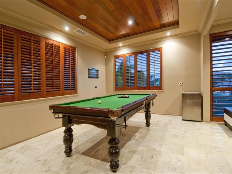 48 The Peninsula, Sovereign Islands QLD 4216