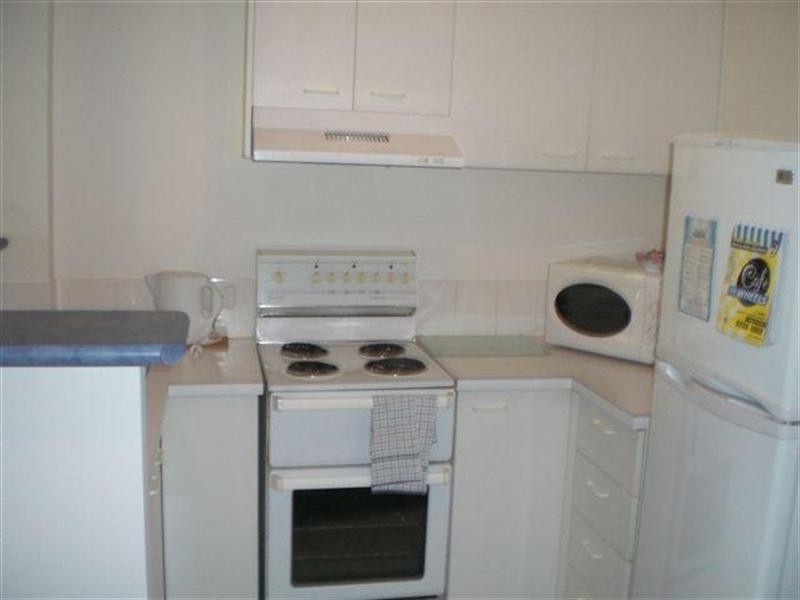 43 Cypress Avenue, Surfers Paradise QLD 4217