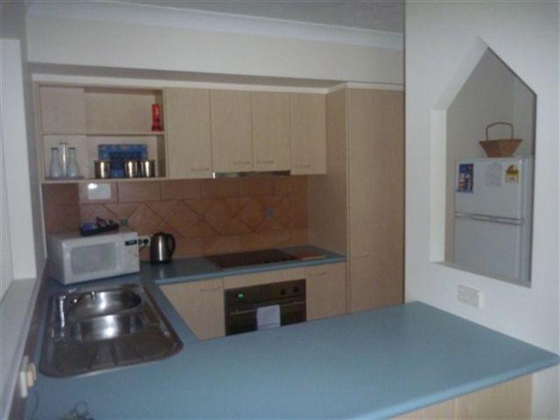 93 Old Burleigh Road, Surfers Paradise QLD 4217