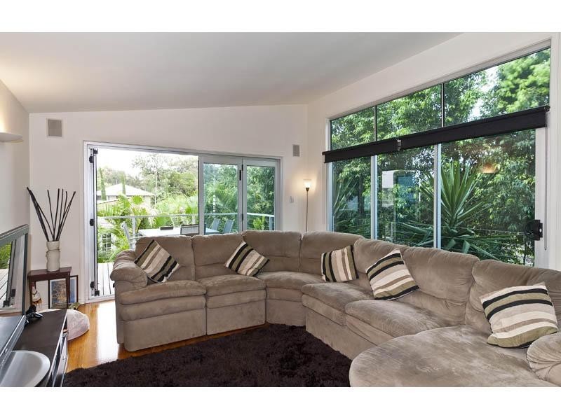 19 Yacht Street, Southport QLD 4215