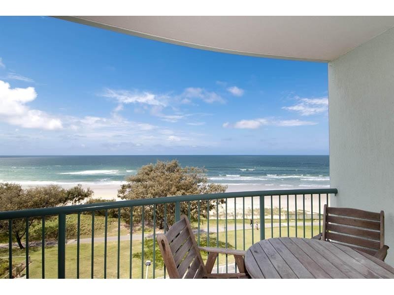 11 The Waterford On Main Beach, 3482 Main Beach Parade, Main Beach QLD 4217