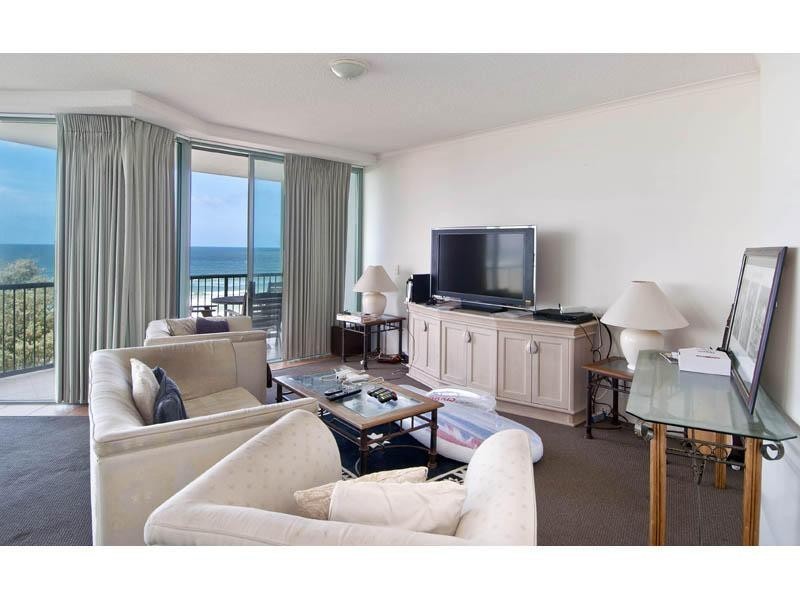11 The Waterford On Main Beach, 3482 Main Beach Parade, Main Beach QLD 4217