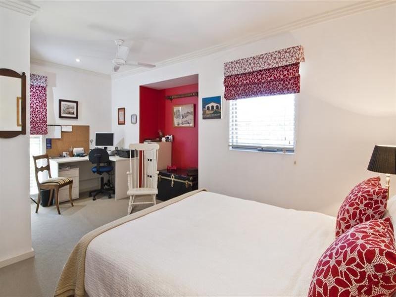 3/10 Pisa Court, Surfers Paradise QLD 4217