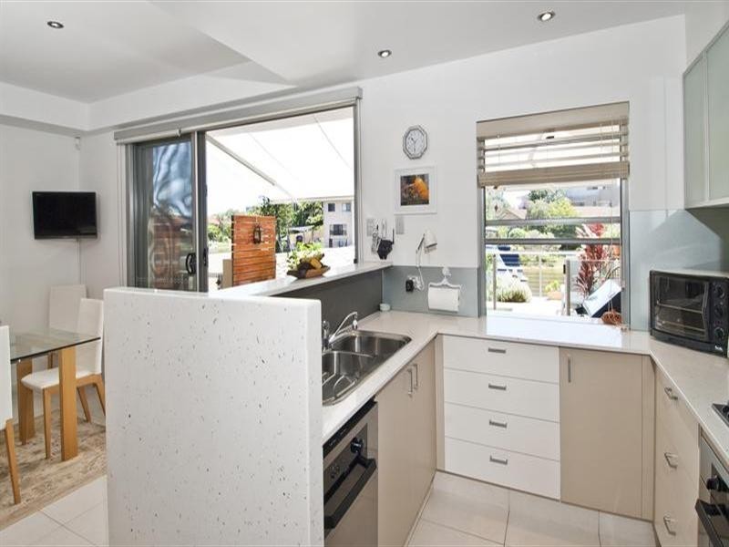 3/10 Pisa Court, Surfers Paradise QLD 4217
