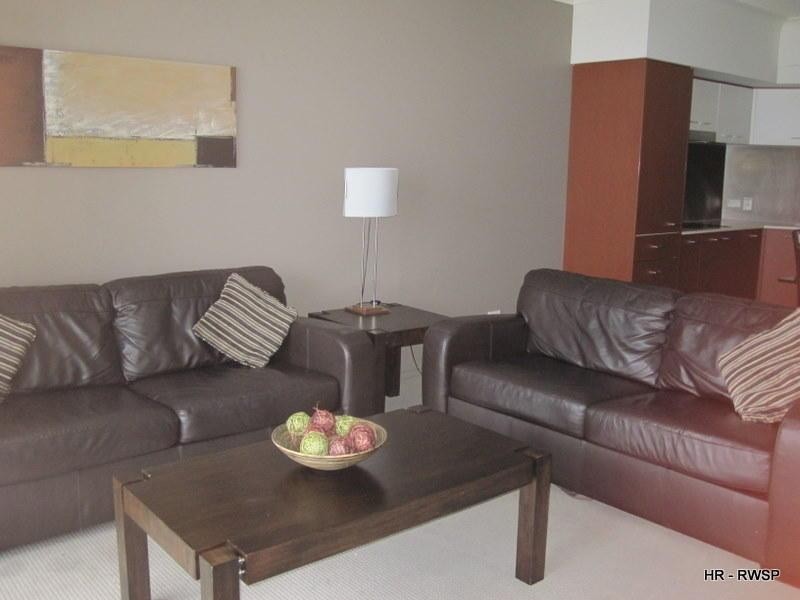 23 Ferny Avenue, Surfers Paradise QLD 4217