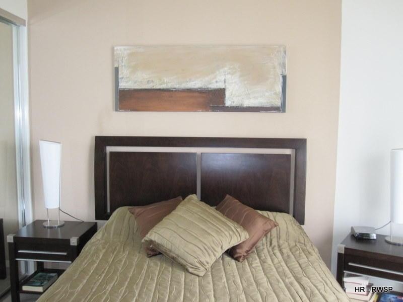 23 Ferny Avenue, Surfers Paradise QLD 4217