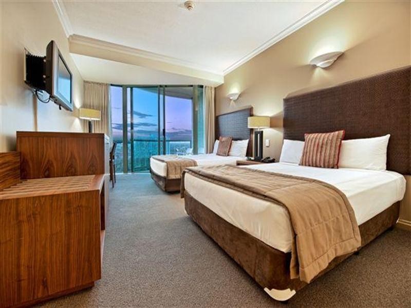407/408 Legends Gold Coast 25 Laycock Street, Surfers Paradise QLD 4217