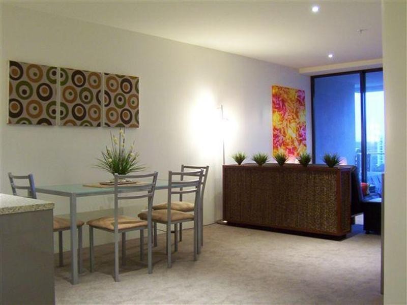 4 Wahroonga Place, Surfers Paradise QLD 4217