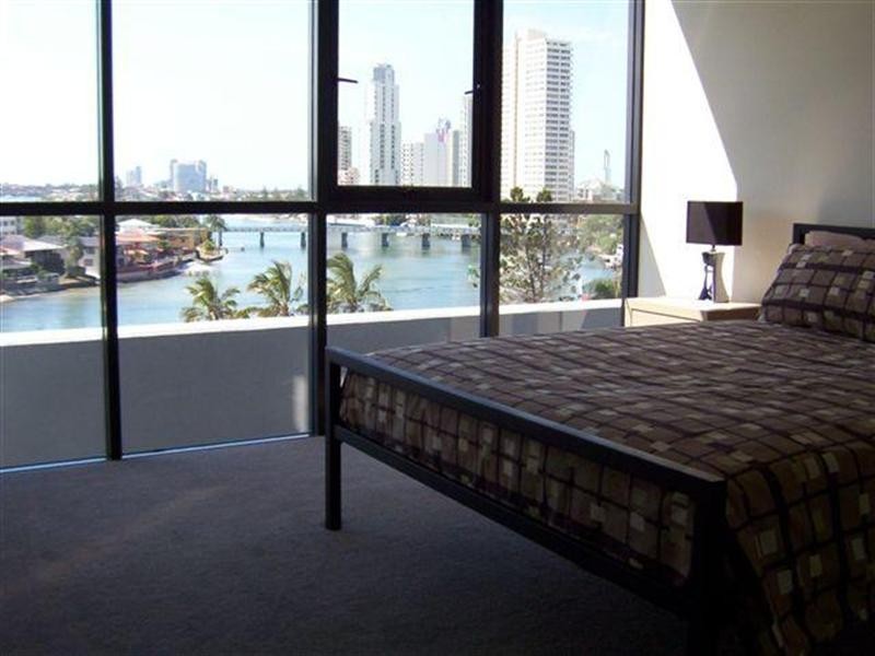 4 Wahroonga Place, Surfers Paradise QLD 4217