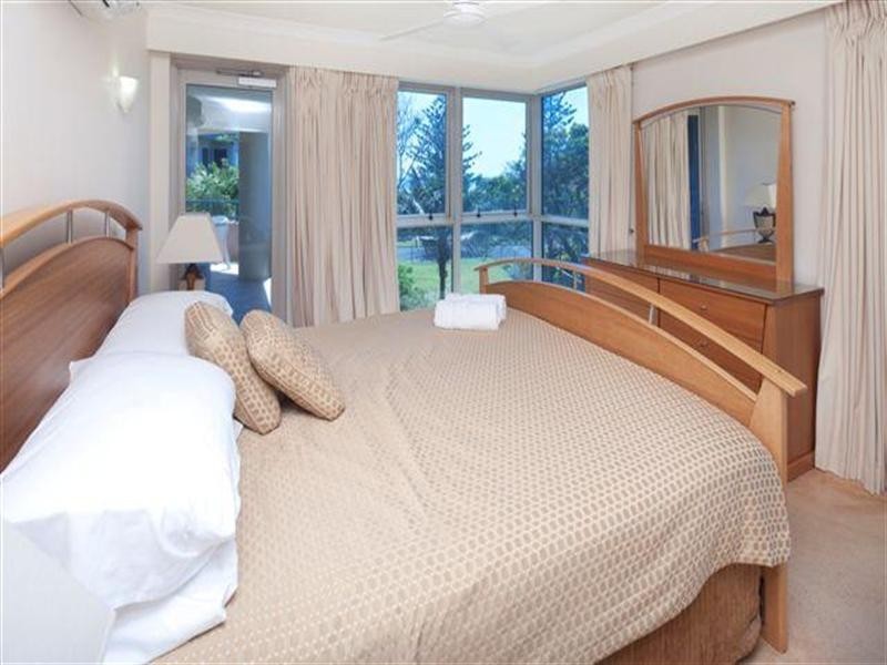 71 Oceana On Broadbeach, 100 Old Burleigh Road, Broadbeach QLD 4218