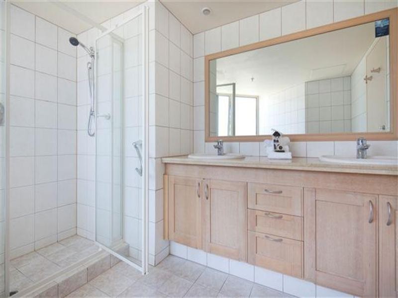 71 Oceana On Broadbeach, 100 Old Burleigh Road, Broadbeach QLD 4218