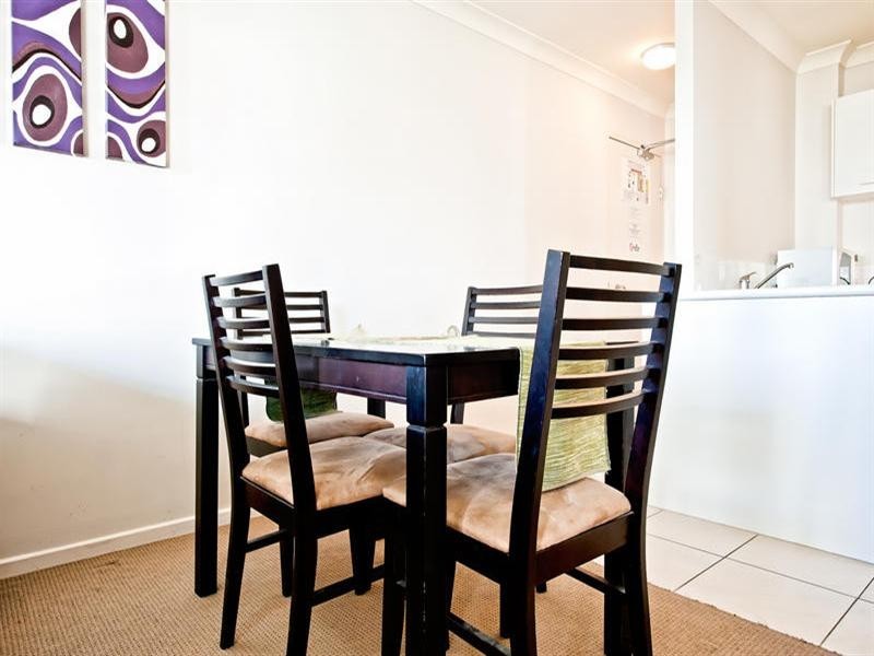 35 Palm Avenue, Surfers Paradise QLD 4217