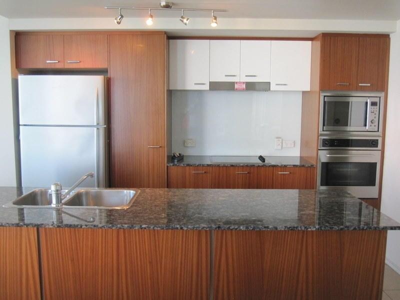 23 Ferny Avenue, Surfers Paradise QLD 4217