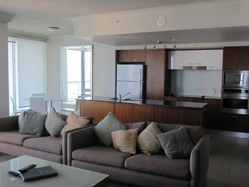 23 Ferny Avenue, Surfers Paradise QLD 4217