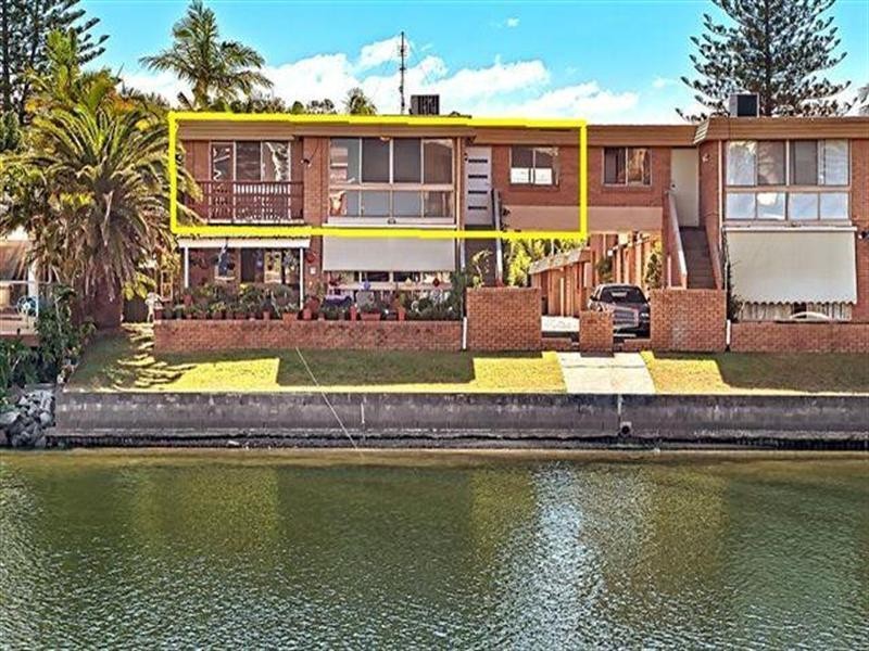 12 The Town House. 11 Peninsular Drive, Surfers Paradise QLD 4217