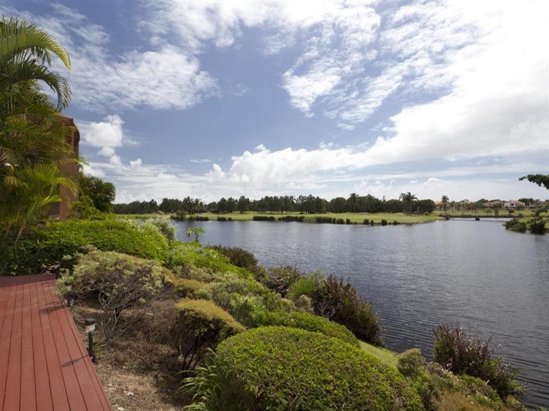 32 Lake Hills, 117 Palm Meadows Drive, Carrara QLD 4211