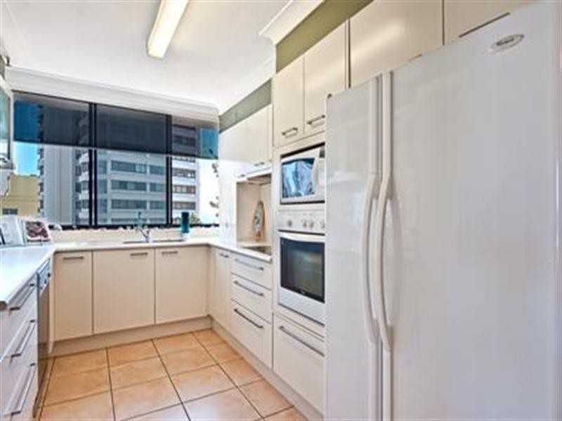 6C Surfers Aquarius. 4 Old Burleigh Road, Surfers Paradise QLD 4217