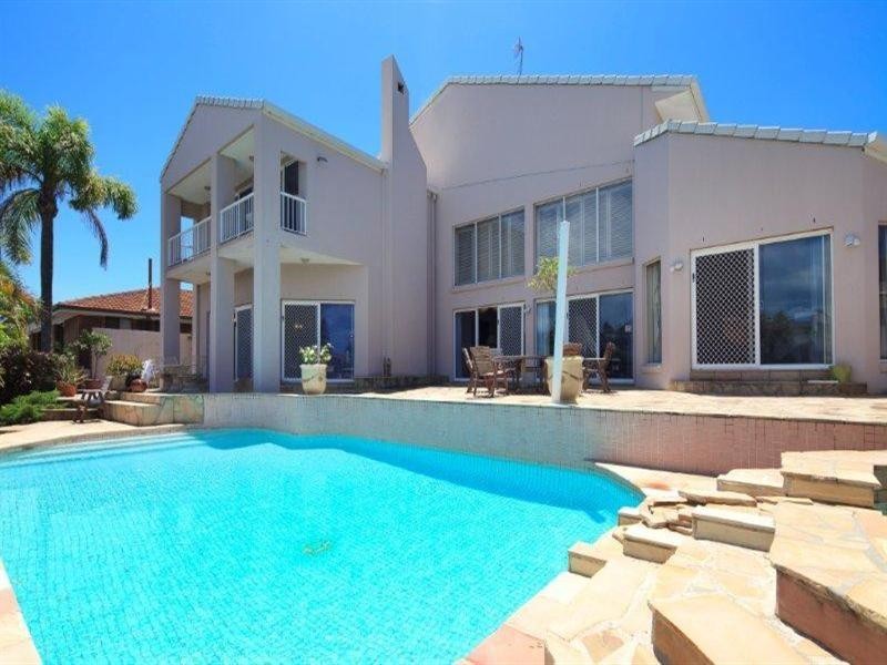 16 Norseman Court, Main Beach QLD 4217