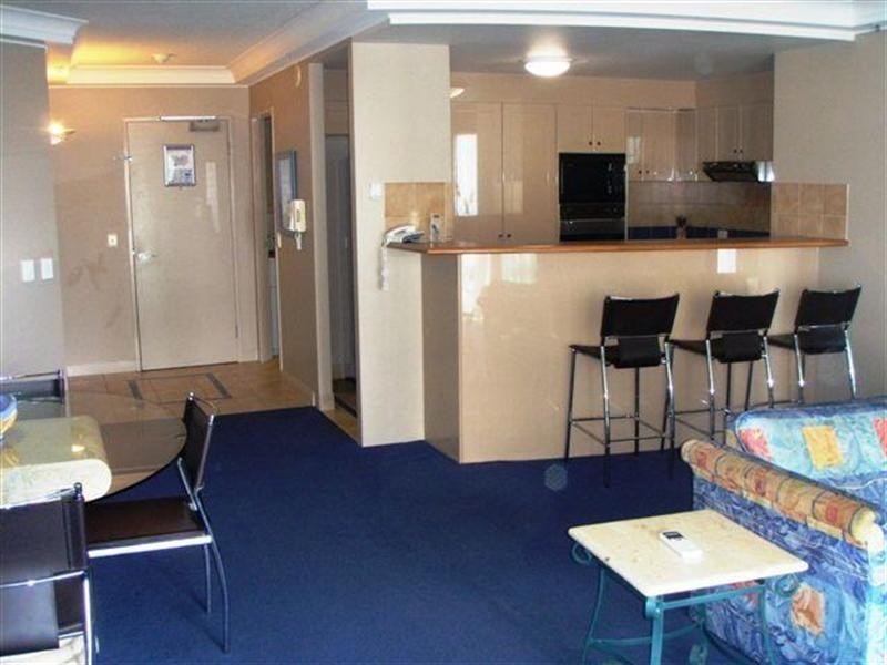 5 Palm Avenue, Surfers Paradise QLD 4217