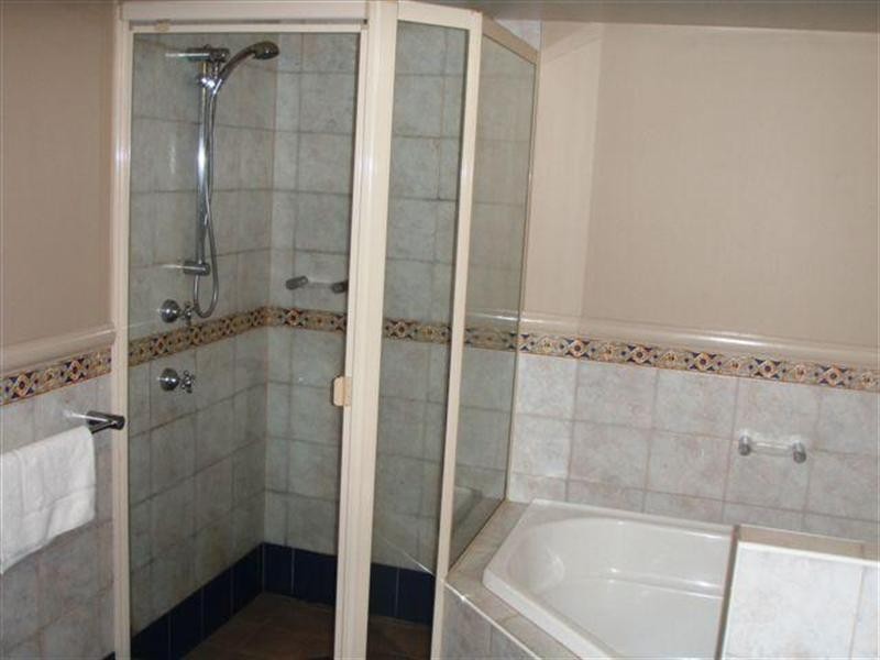 5 Palm Avenue, Surfers Paradise QLD 4217