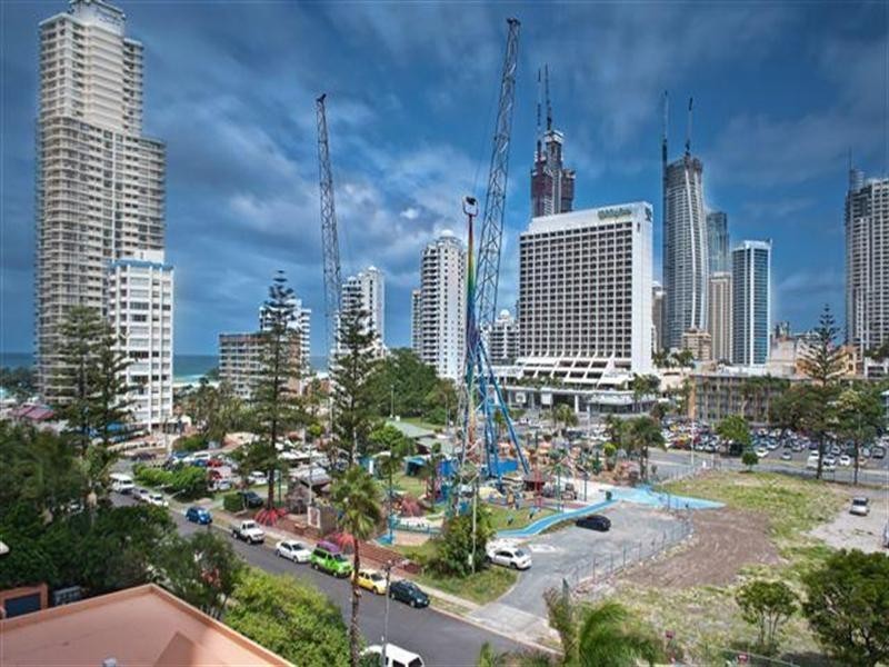 5 Palm Avenue, Surfers Paradise QLD 4217