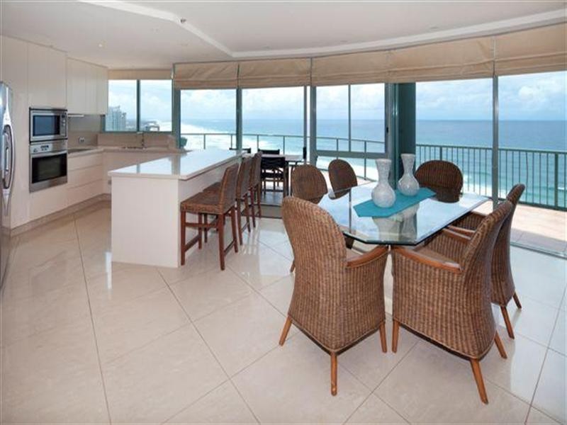 3482 Main Beach Parade, Main Beach QLD 4217