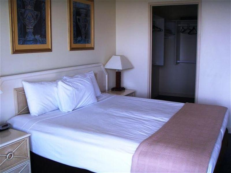 3400 Surfers Paradise Boulevard, Surfers Paradise QLD 4217