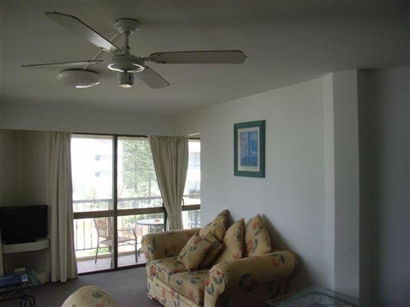 8 8 Trickett Street, Surfers Paradise QLD 4217