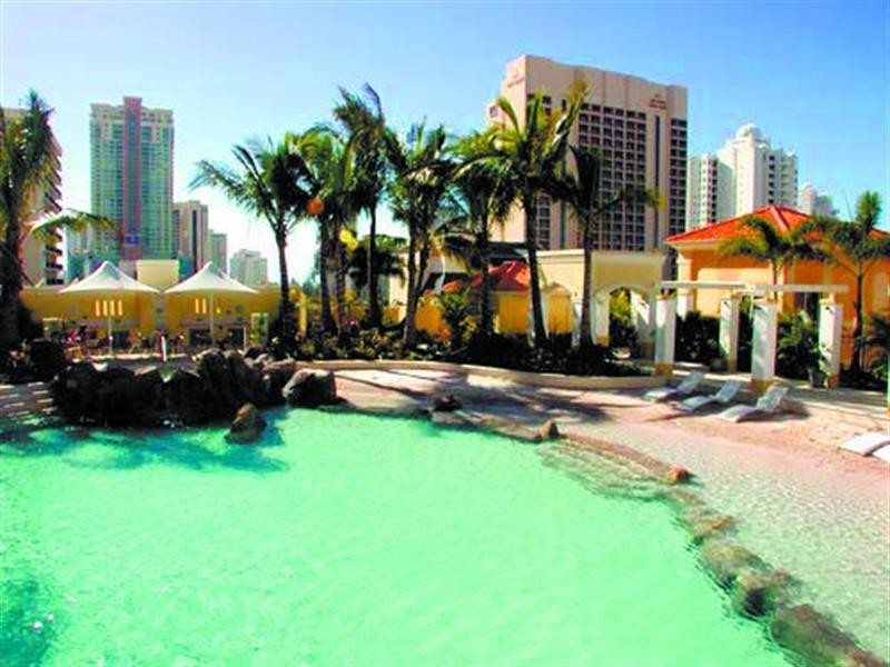 23 Ferny Avenue, Surfers Paradise QLD 4217