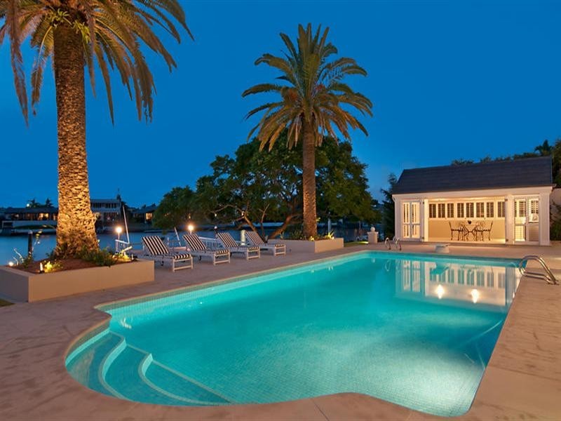 Broadbeach Waters QLD 4218