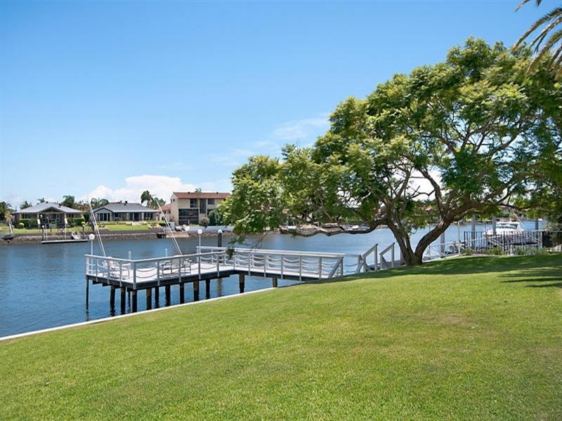 Broadbeach Waters QLD 4218