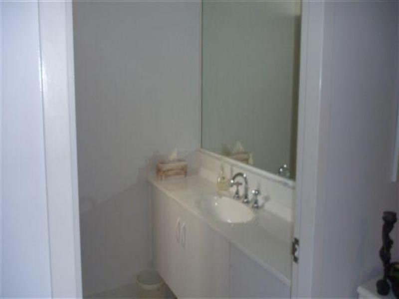 43 Enderley Avenue, Surfers Paradise QLD 4217