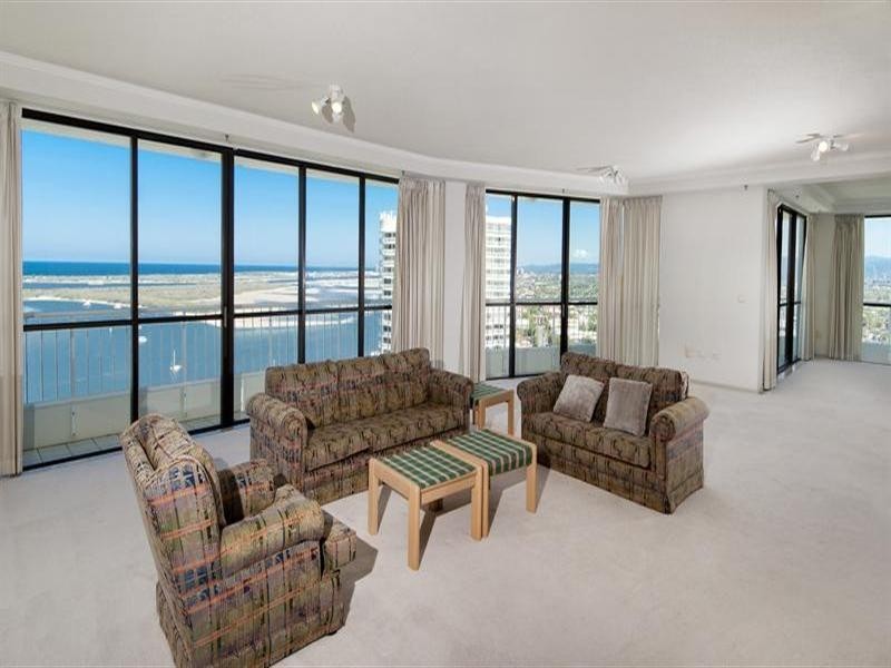 105 Bayview Tower, 21 Bayview Street, Runaway Bay QLD 4216