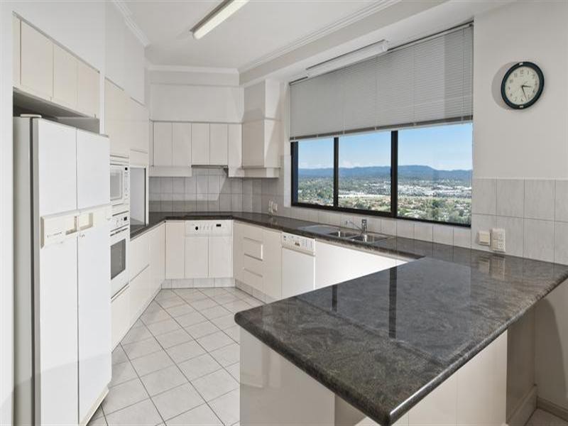 105 Bayview Tower, 21 Bayview Street, Runaway Bay QLD 4216