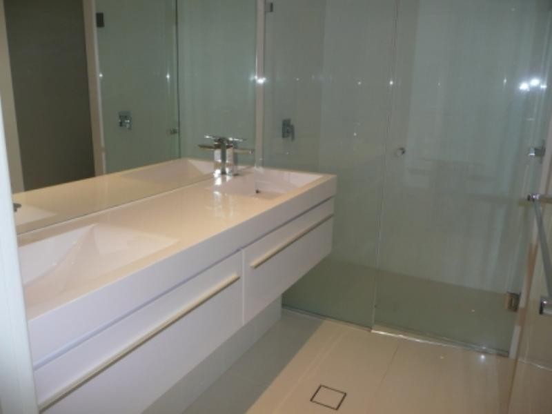 11A Turpin Road, Labrador QLD 4215