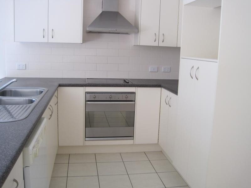 1 Crystal Court, Upper Coomera QLD 4209