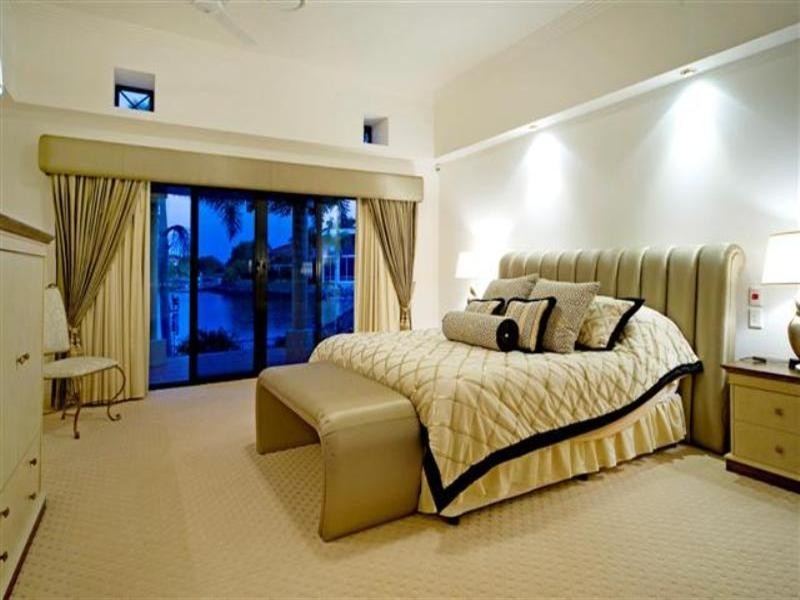 1109 Beechwood Drive, Hope Island QLD 4212