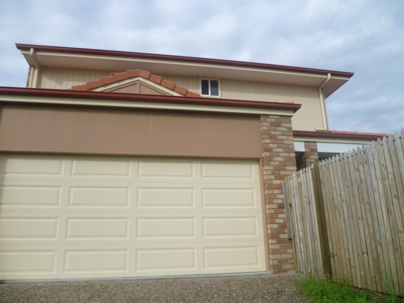 1/44 Pecan Drive, Upper Coomera QLD 4209